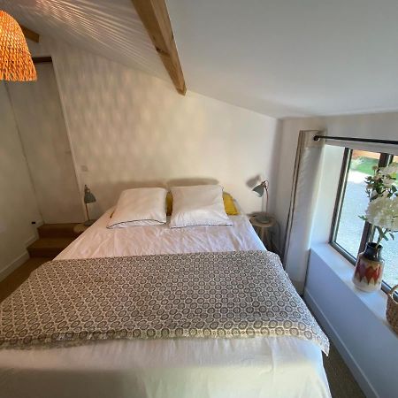 Le Sarment Bed & Breakfast Grezillac Exterior photo